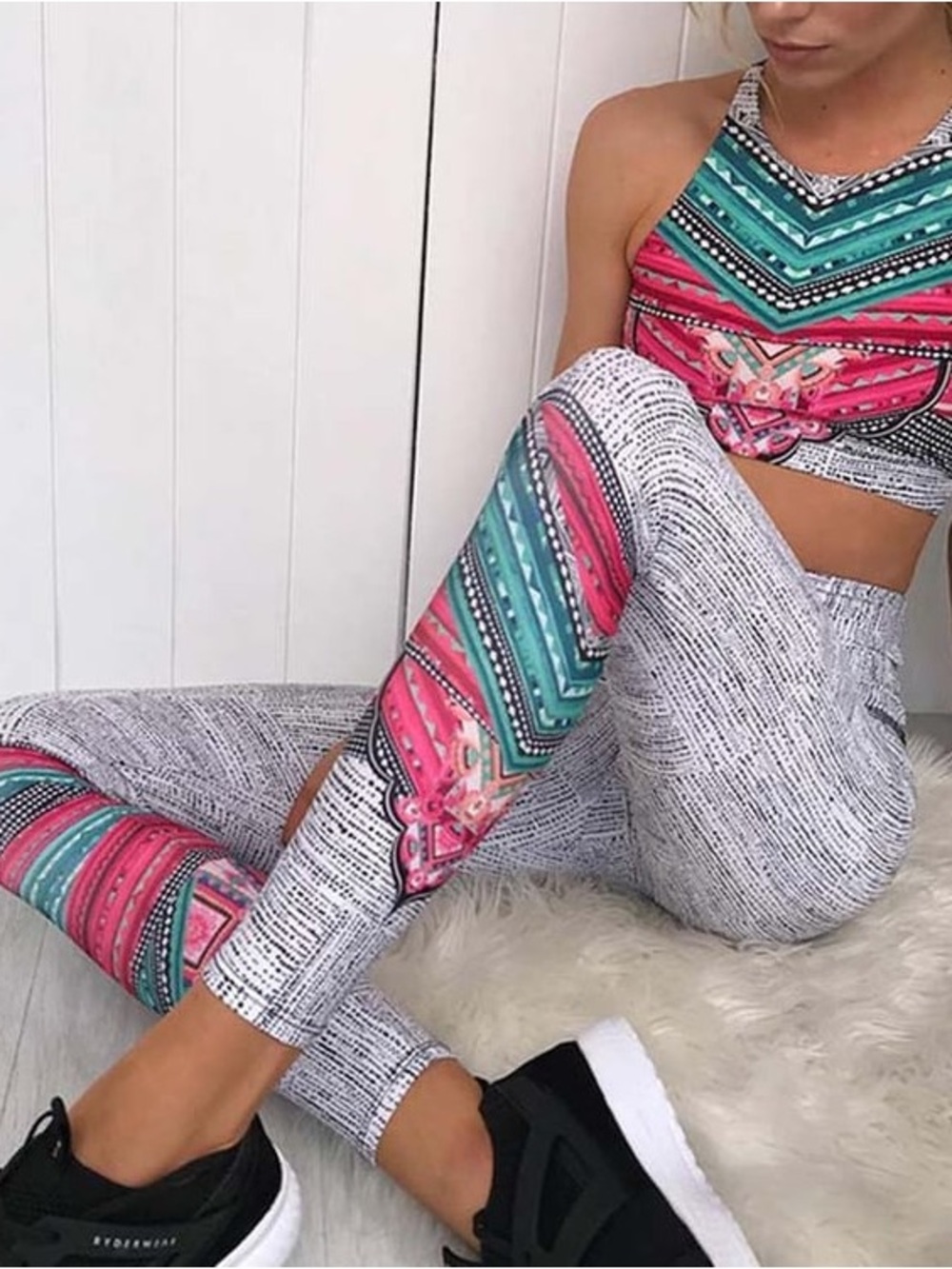 Onzie Teal & Pink Geo Panel Leggings